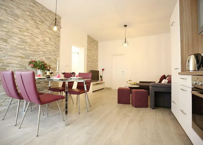 A'marie Self Check-in Apartment