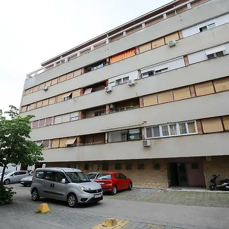 A'marie Self Check-in Apartmán